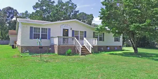 10828 HWY 260