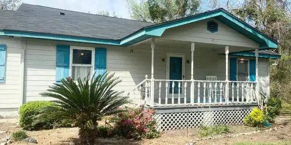 1620 Lakewood Dr
