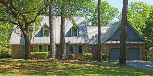 100 Broad River Drive