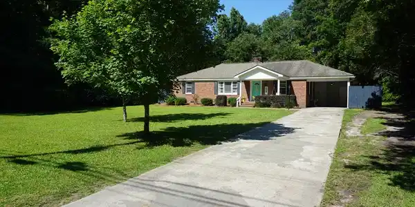 50 S DUKES ST