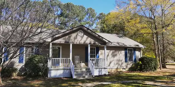 2252 Lakewood Drive