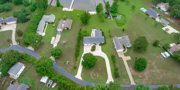 Image 3: 3-web-or-mls-1170 Shore Dreive - 003