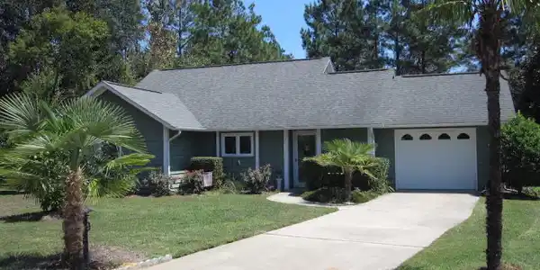 5 Alexander Garden Circle
