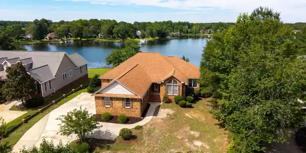 3 Green Lake Drive