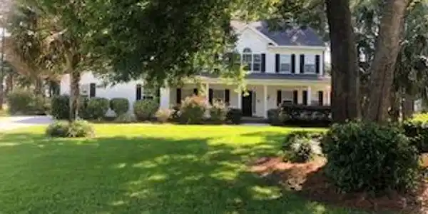 221 Plantation Dr.