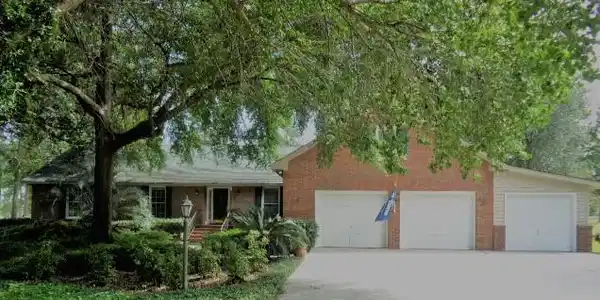 119 Saluda