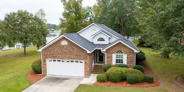 203 Ridge Lake Drive