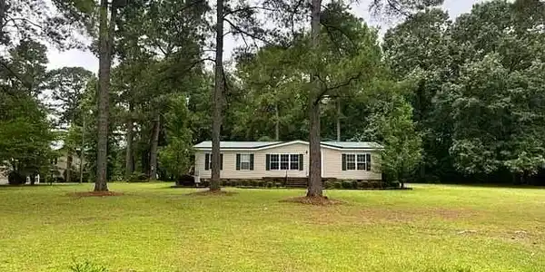 1062 Mill Creek Dr.