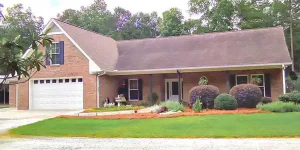 228 Griffith Lane