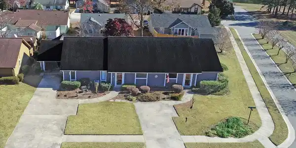 1 THOMAS WALTER CIR
