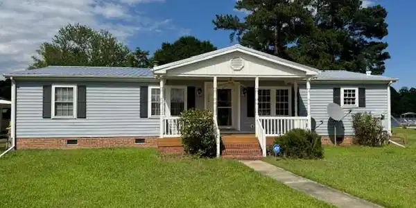 1204 Gin Pond Dr