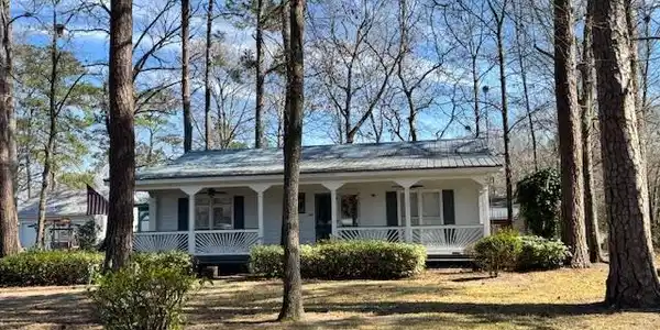 1089 Charles Drive