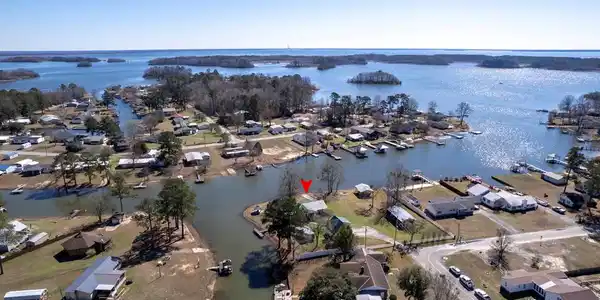 1867 LAKE MARION SHORES RD