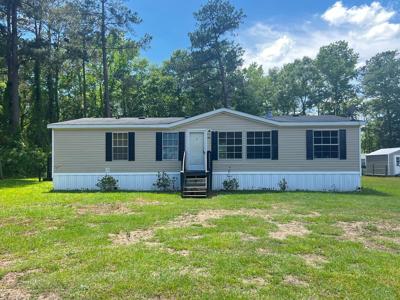 1086 LANDING ROAD