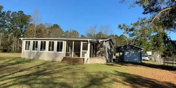 1219 Dove Lane