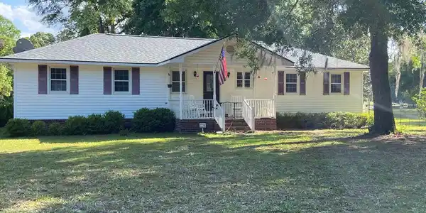 2728 Francis Marion Blvd