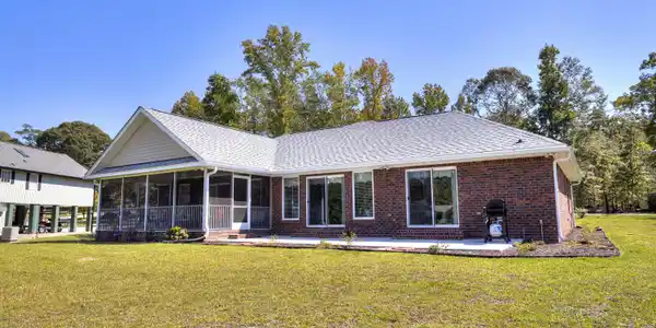 1226 Lesesne Drive