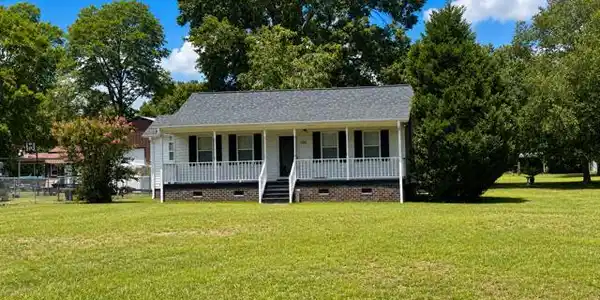 1120 Dove Lane