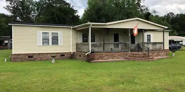 1018 Trout Avenue