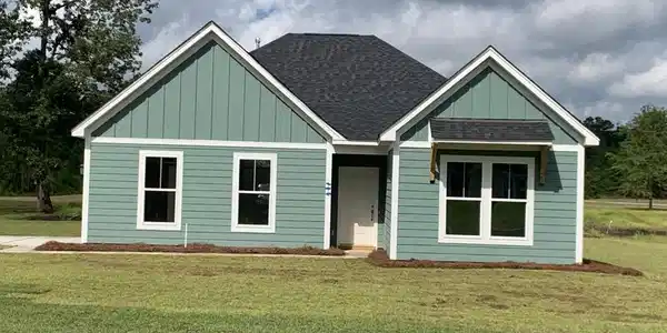 172 Twisted Oak Trail