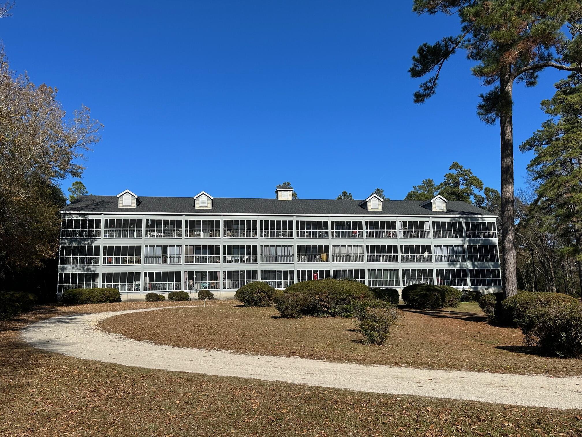 Image 2: 1 BR Bldg