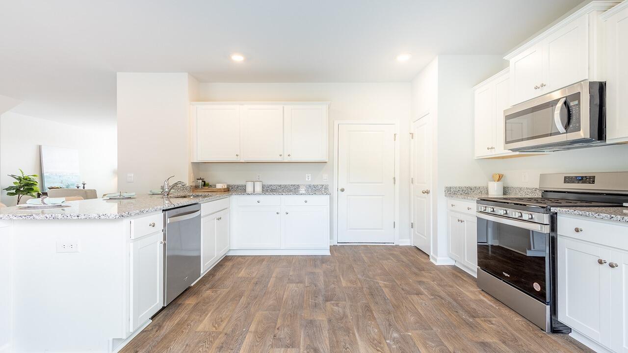 Image 4: Brandon Staged Kitchen 4