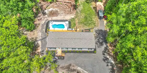 1207 Edmonds Way