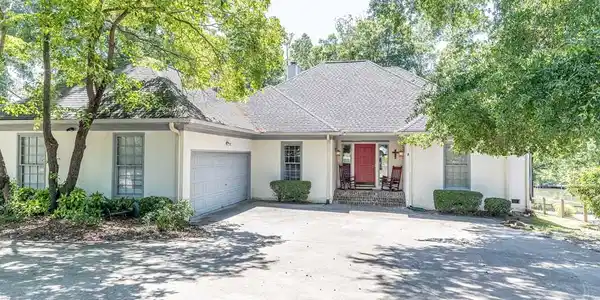409 Santee Drive