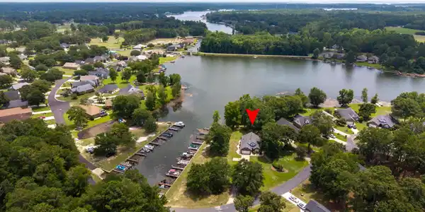 203 Ridge Lake Drive