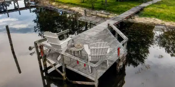 Image 3: gin pond staged dock