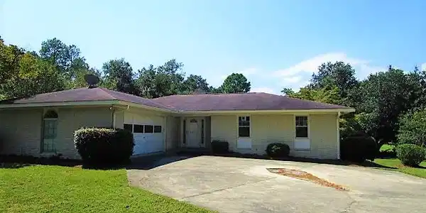 214 Cooper Dr