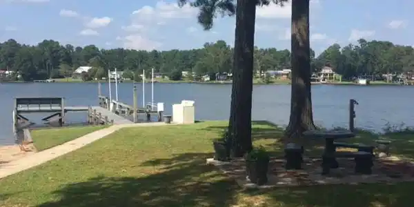 1599 Waters Edge