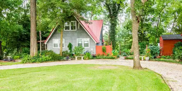 53 Stoudenmire Drive