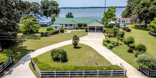 2492 PRINCESS POND RD