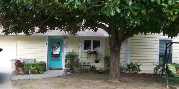 4 Alexander Garden Circle