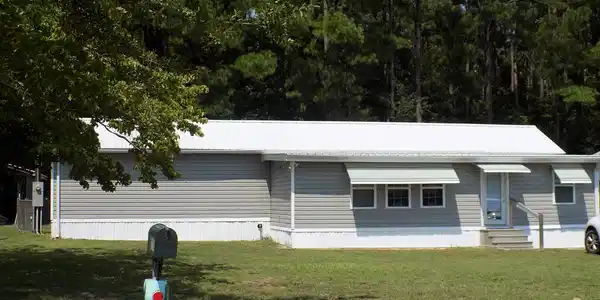 1730 CLUBHOUSE RD
