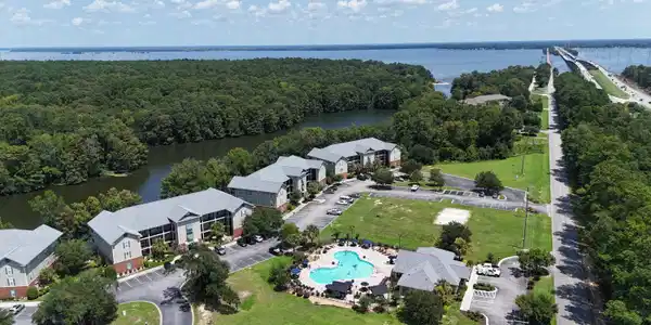 306 Trillium Court