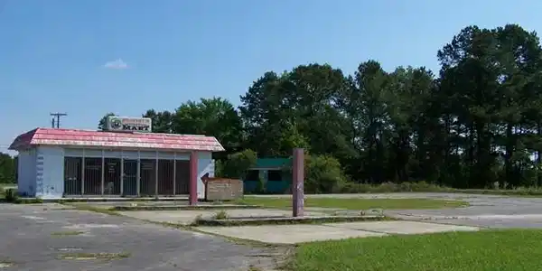 00 Highway 15 and 301