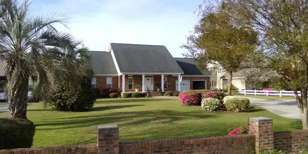 1142 Waters Edge