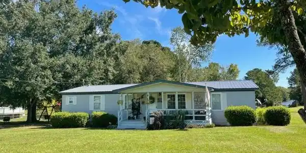 1497 Hudson Road