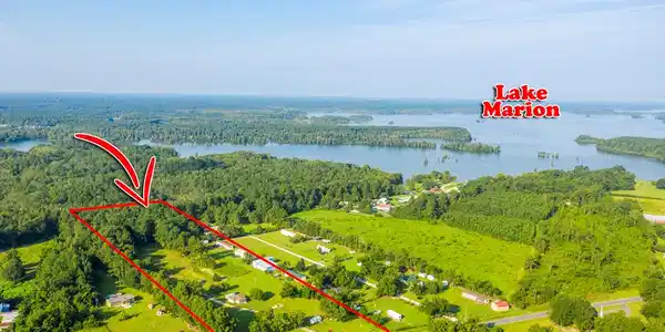 1077 Thomas Walters Road