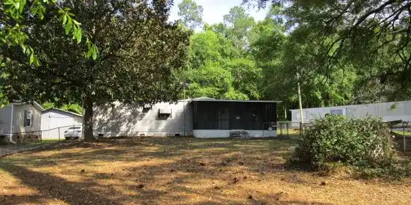 289 Fountain Lake Dr