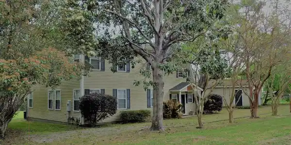 204 Roosevelt Drive