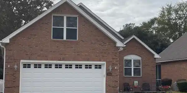 104 Oakview Circle