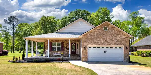 314 Lake Arbu Drive