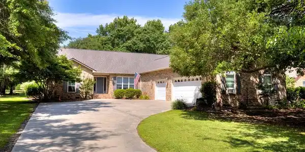 16 Fairway Drive
