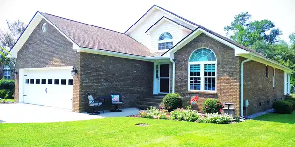 87 Ridge Lake Dr