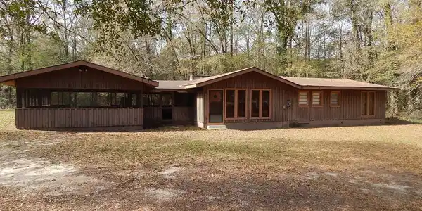 121 Lake Marion Lane
