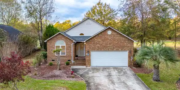 812 BENTWOOD CIR