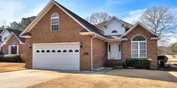 2 Fairway Drive